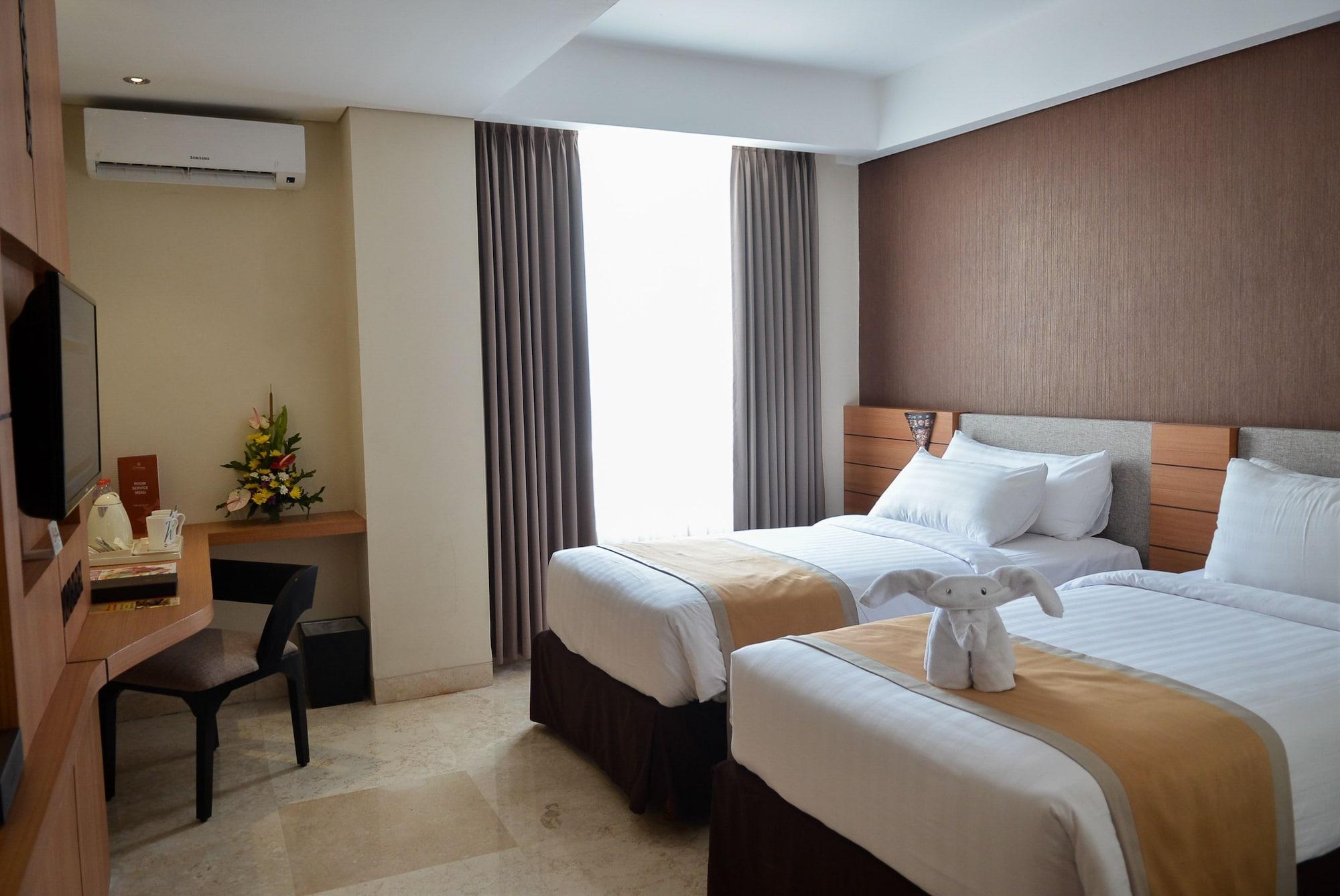 Lynn Hotel By Horison Jogjakarta Buitenkant foto