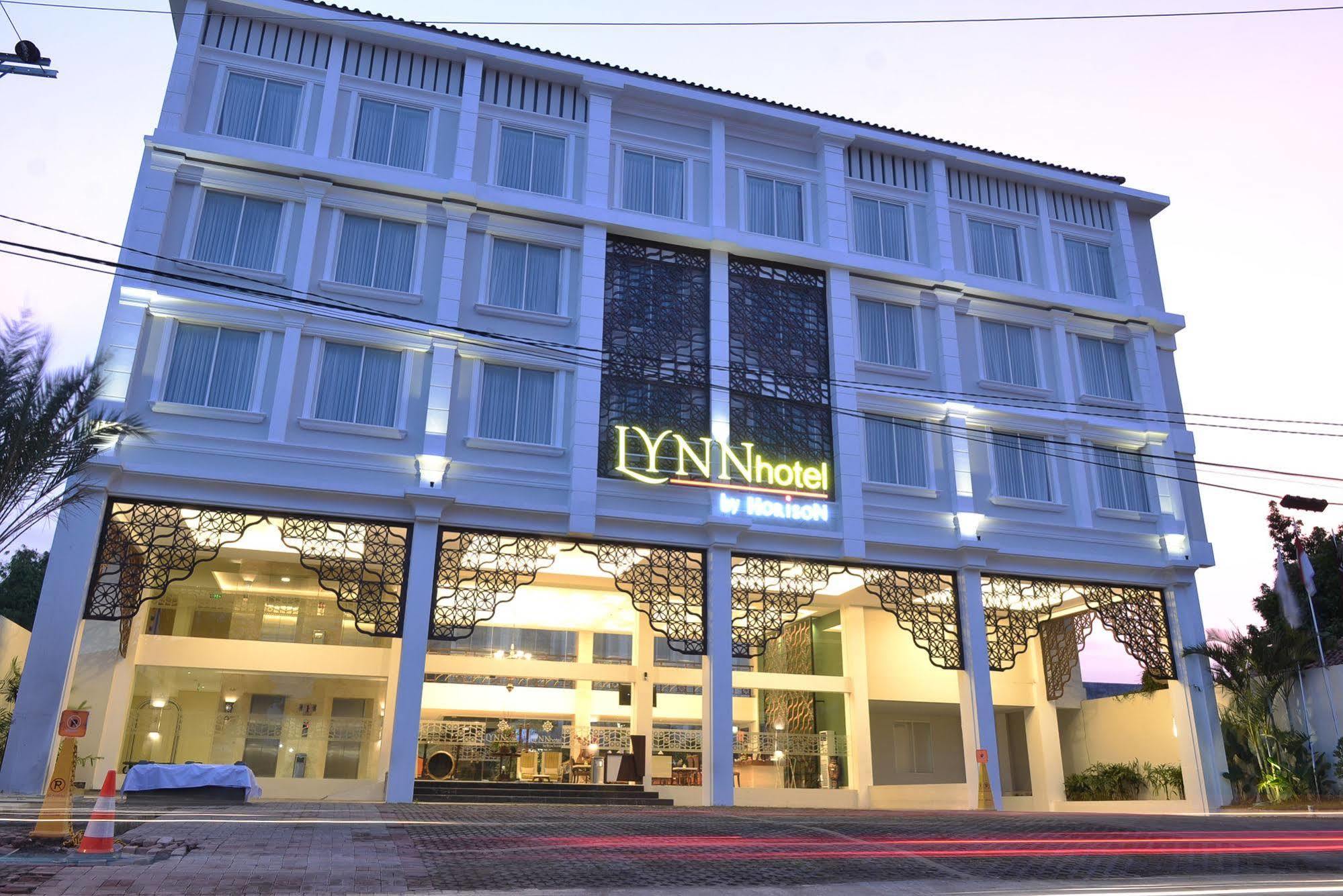 Lynn Hotel By Horison Jogjakarta Buitenkant foto