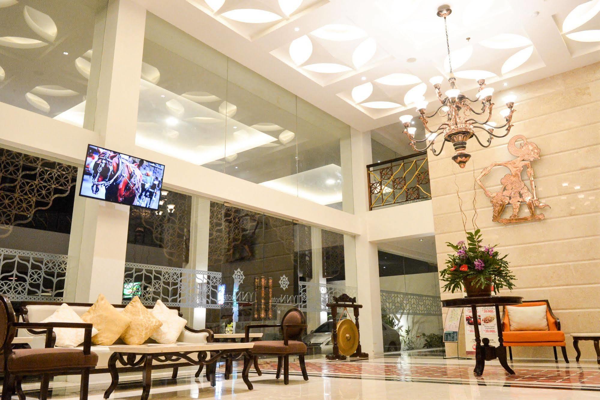 Lynn Hotel By Horison Jogjakarta Buitenkant foto